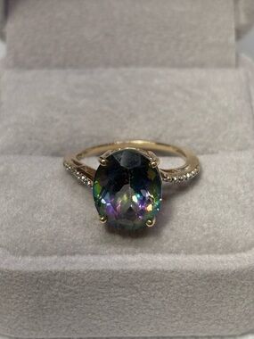 10K Gold Mystic Topaz Ring, size 7